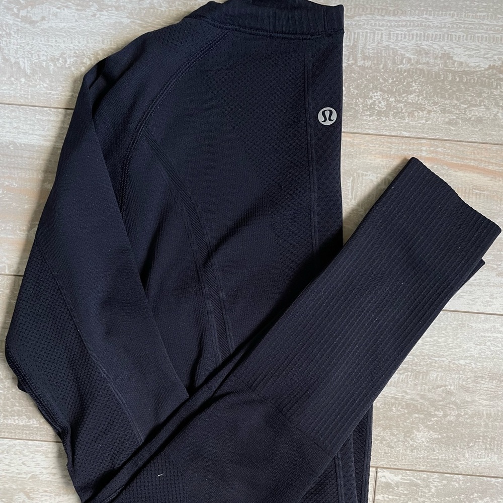 Lululemon Swiftly Tech